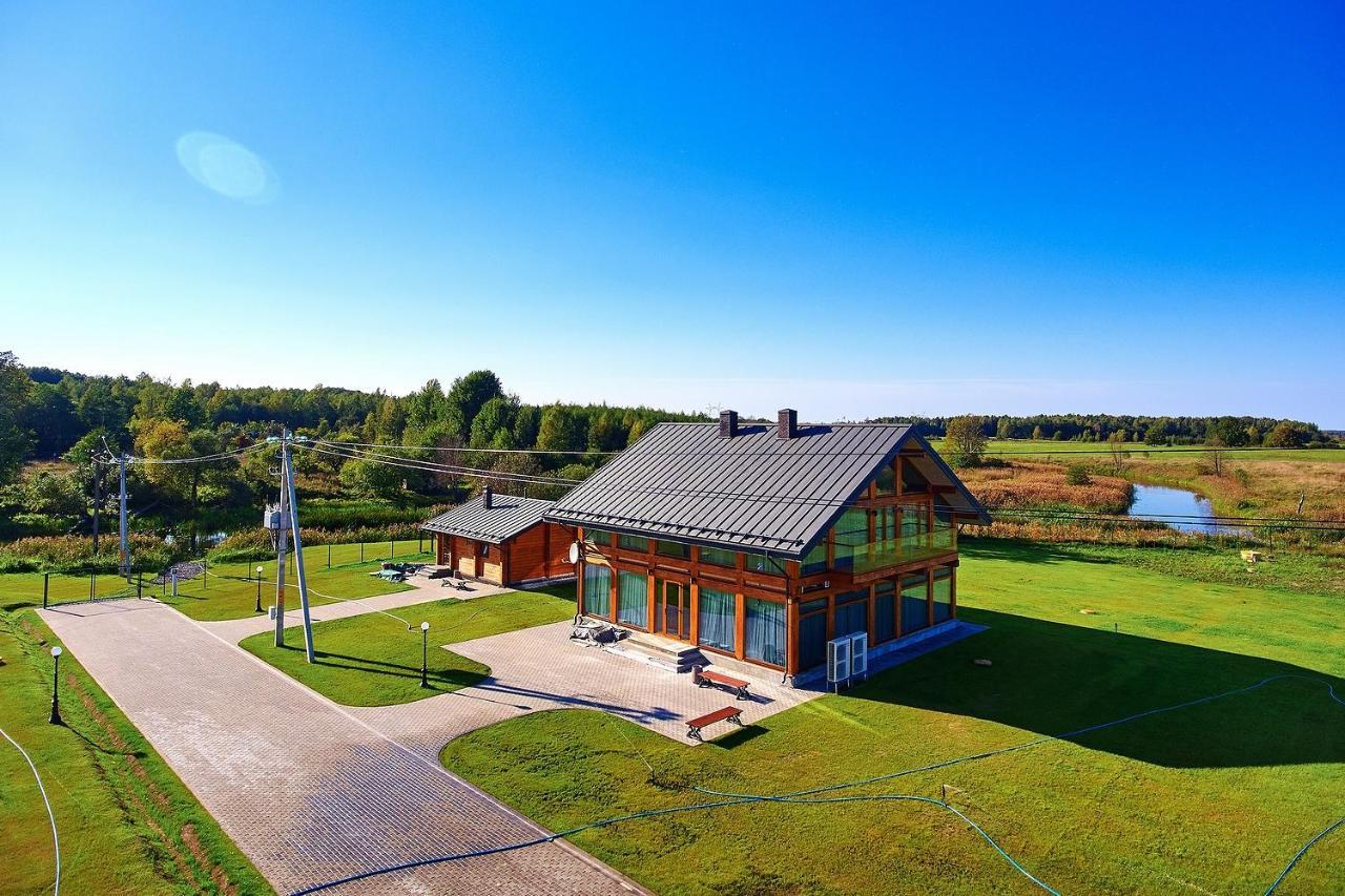 Recreation Center "Tri Medvedja" Ustye Luaran gambar