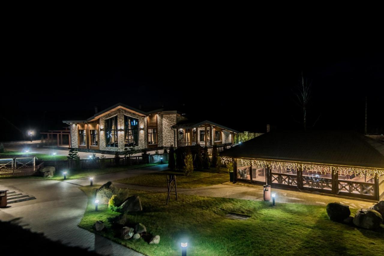 Recreation Center "Tri Medvedja" Ustye Luaran gambar